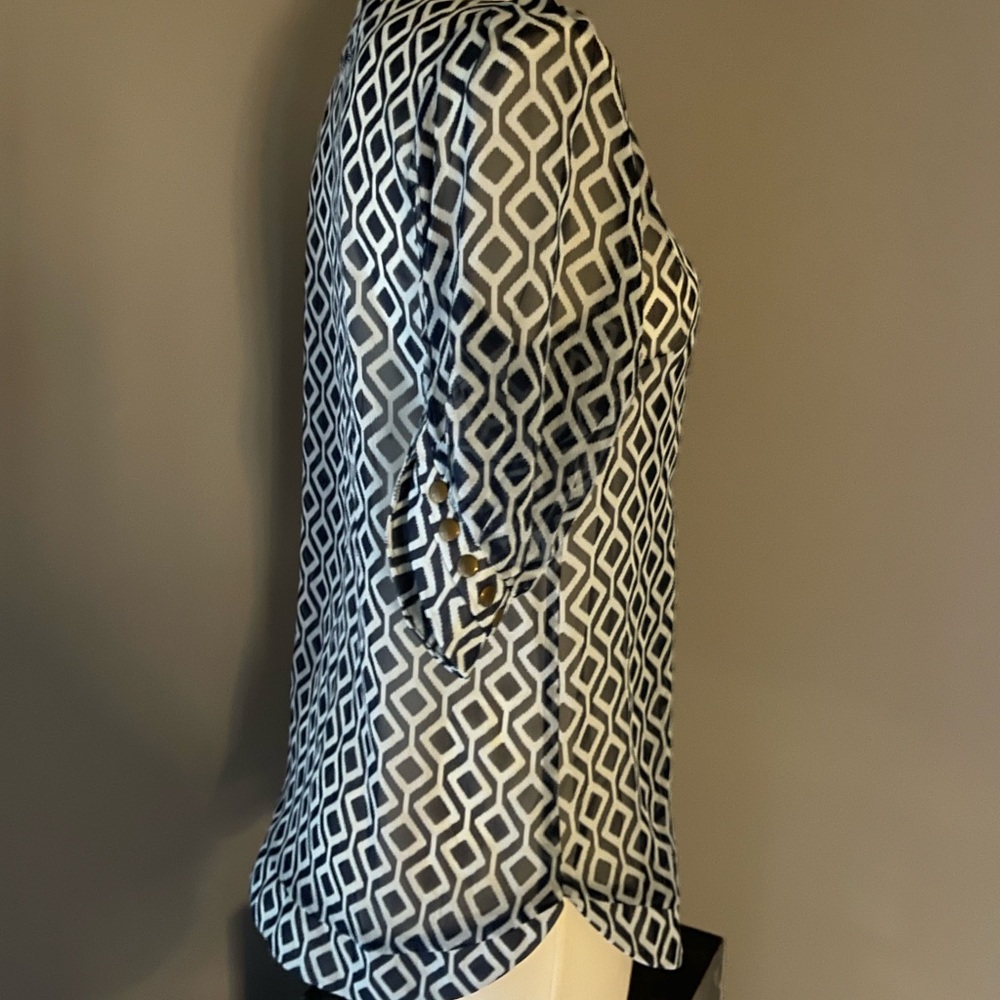 41 Hawthorn Black and White Graphic 3/4 Sleeve Blouse - Picture 4 of 7